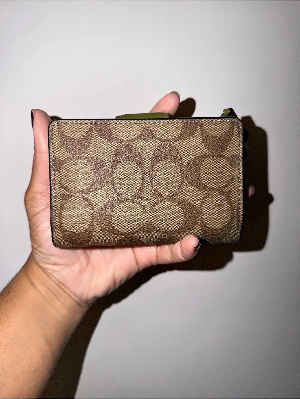 Coach Signature Bag + Matching Green Wallet Set - Picture 6 of 10